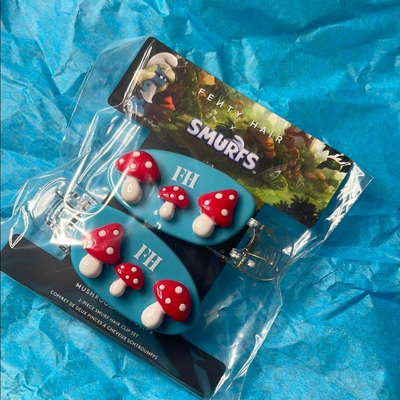 Fenty Beauty Other - Smurfs Mushroom Hair Clips - Red and Blue